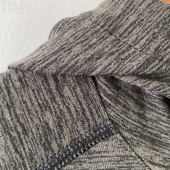 Puma Running Pullover Hoodie Top Warm Cell Long Sleeve Thumb Hole Activewear - Picture 4 of 15